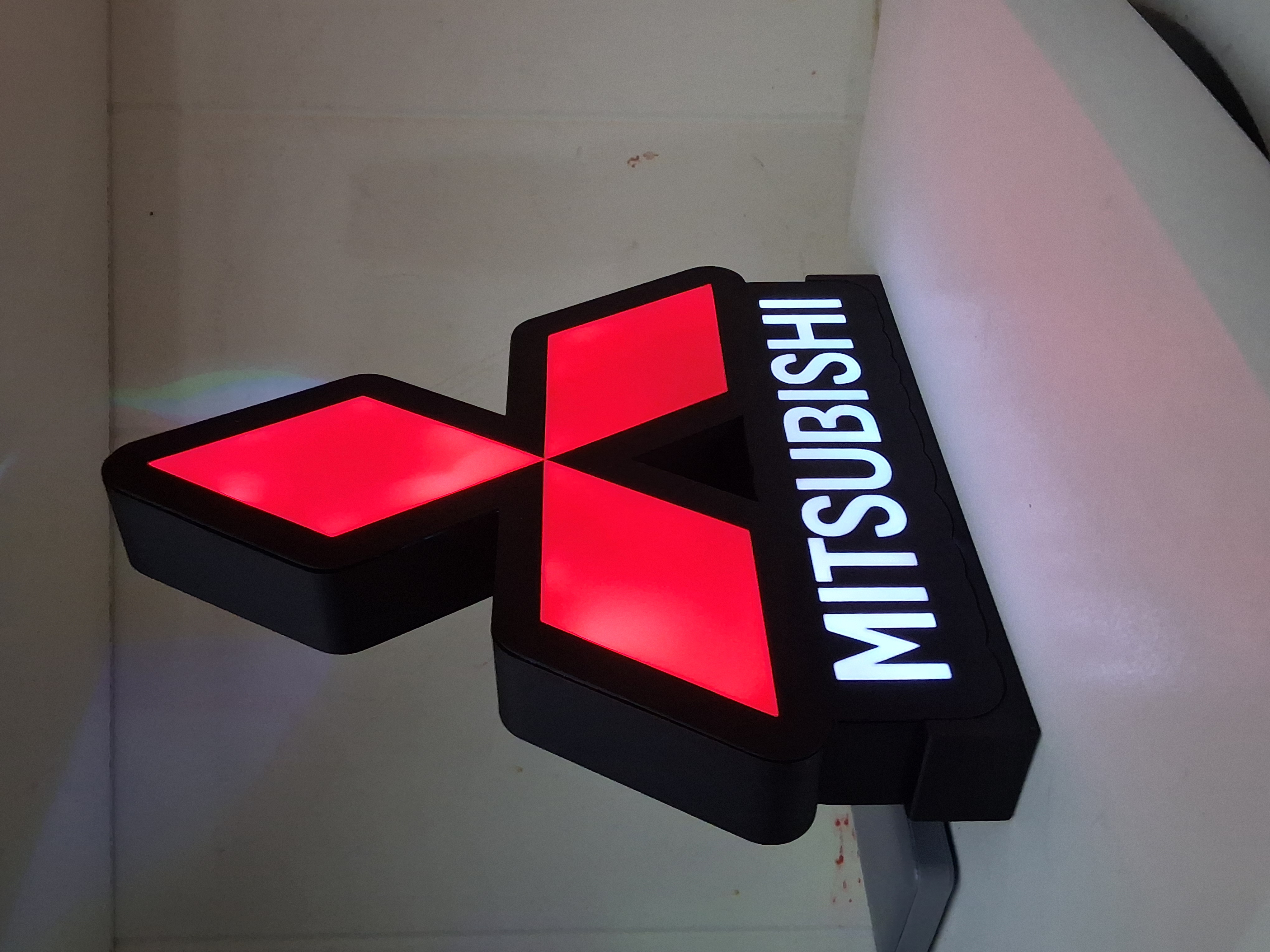 Mitsubishi LED light box – custom 3D printed – Lit Layer Creations