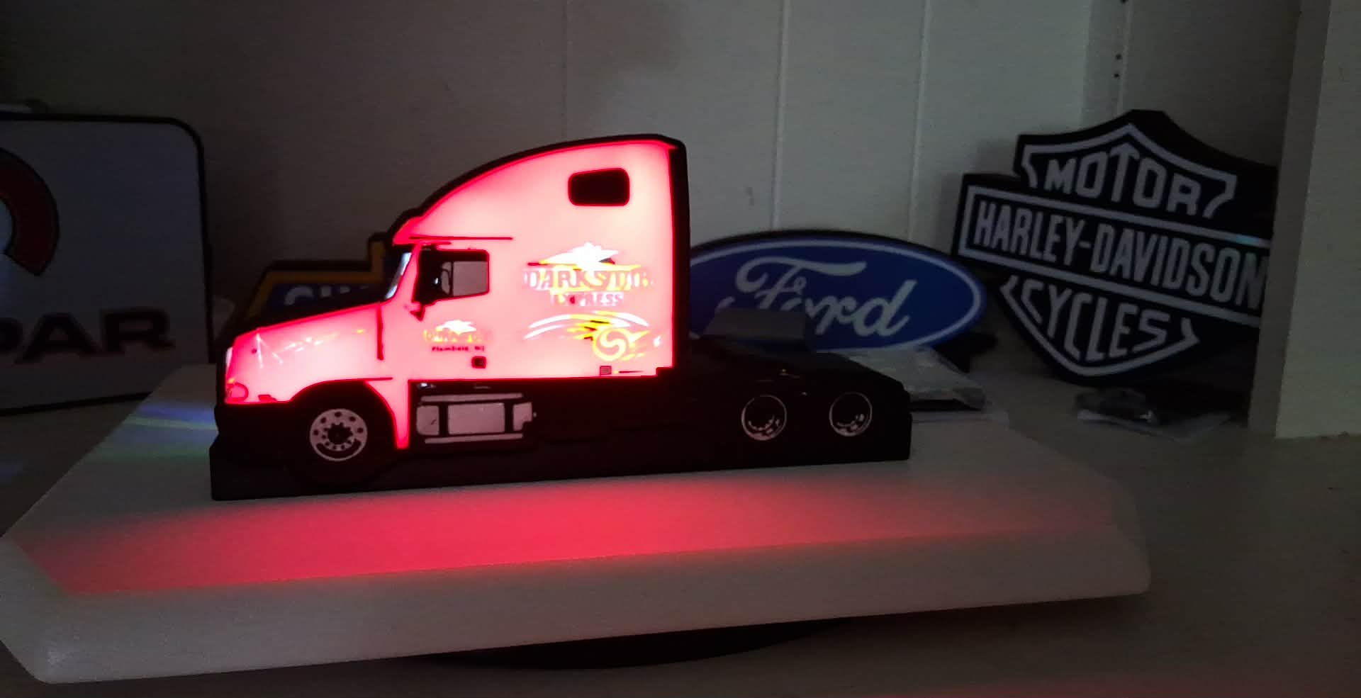 Semi LED light box – custom 3D printed – Lit Layer Creations