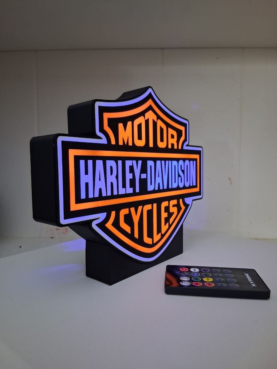 HarleyColored LED light box photo 5 – Lit Layer Creations