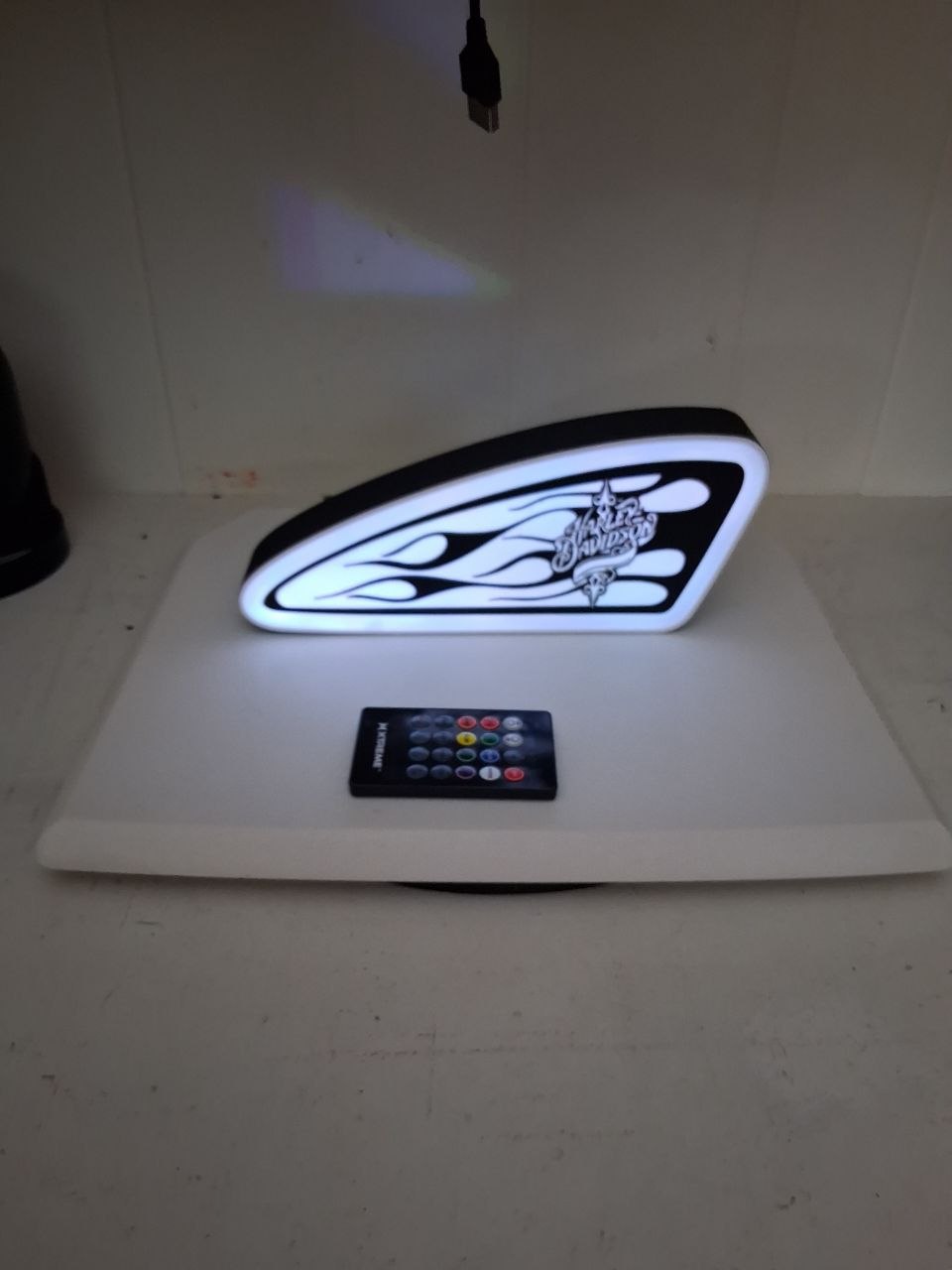 HarleyGasTank LED light box photo 3 – Lit Layer Creations