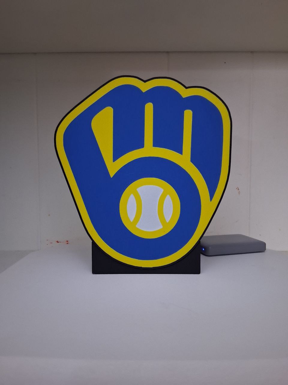 BrewersGlove LED light box – custom 3D printed – Lit Layer Creations