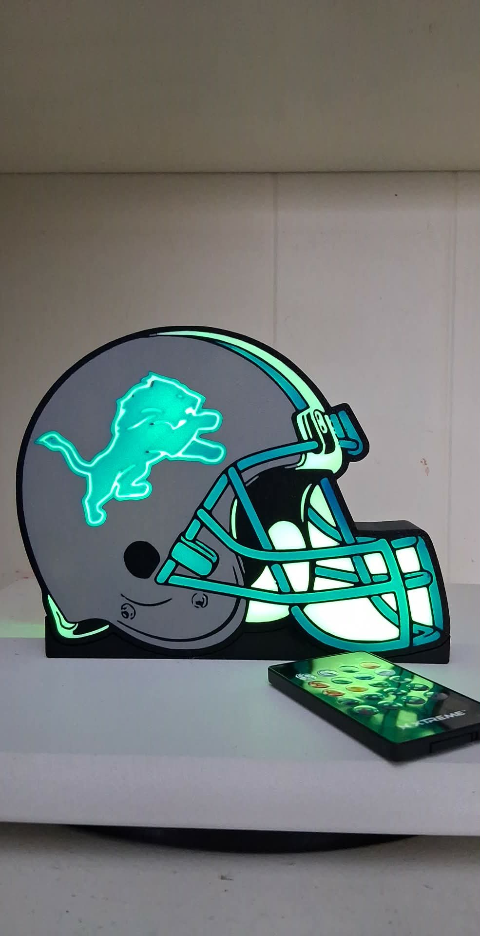 Lions LED light box – custom 3D printed – Lit Layer Creations